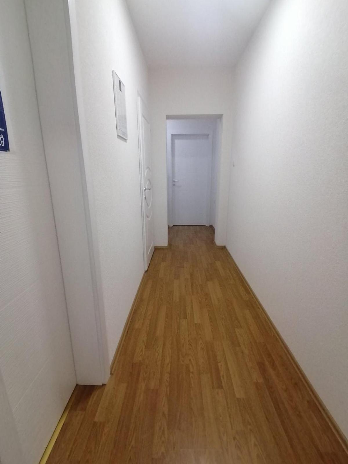 אוהריד Petroski Apartments מראה חיצוני תמונה