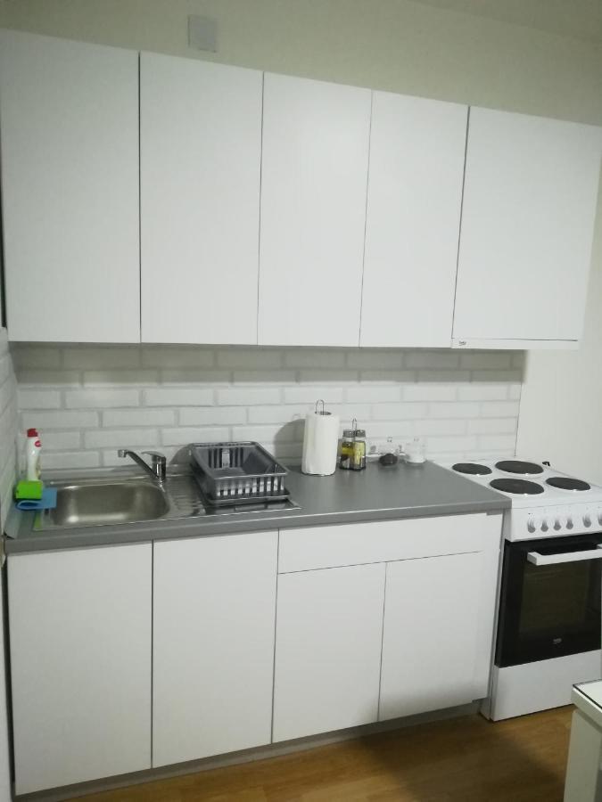 אוהריד Petroski Apartments מראה חיצוני תמונה