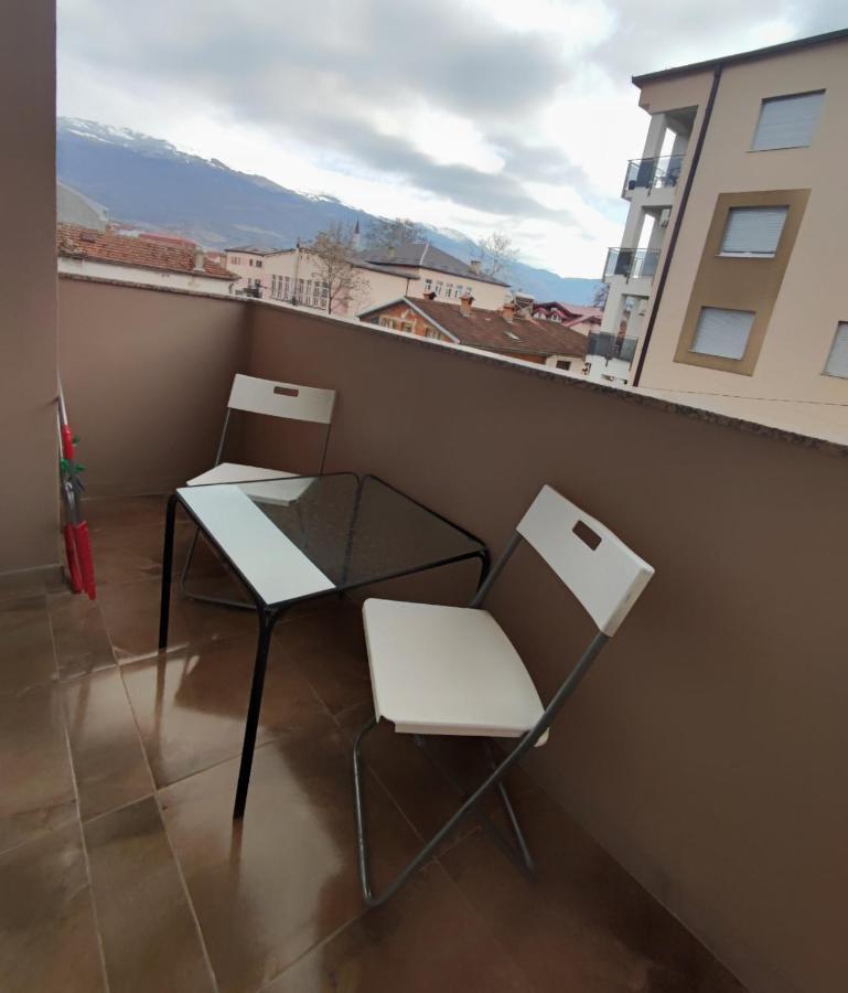 אוהריד Petroski Apartments מראה חיצוני תמונה