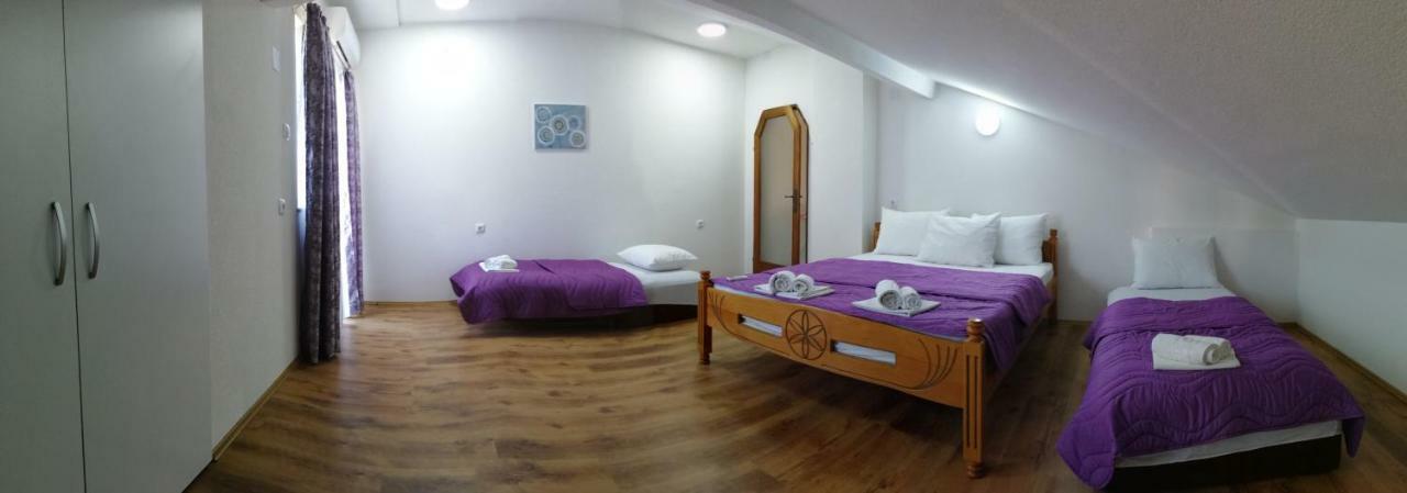 אוהריד Petroski Apartments מראה חיצוני תמונה